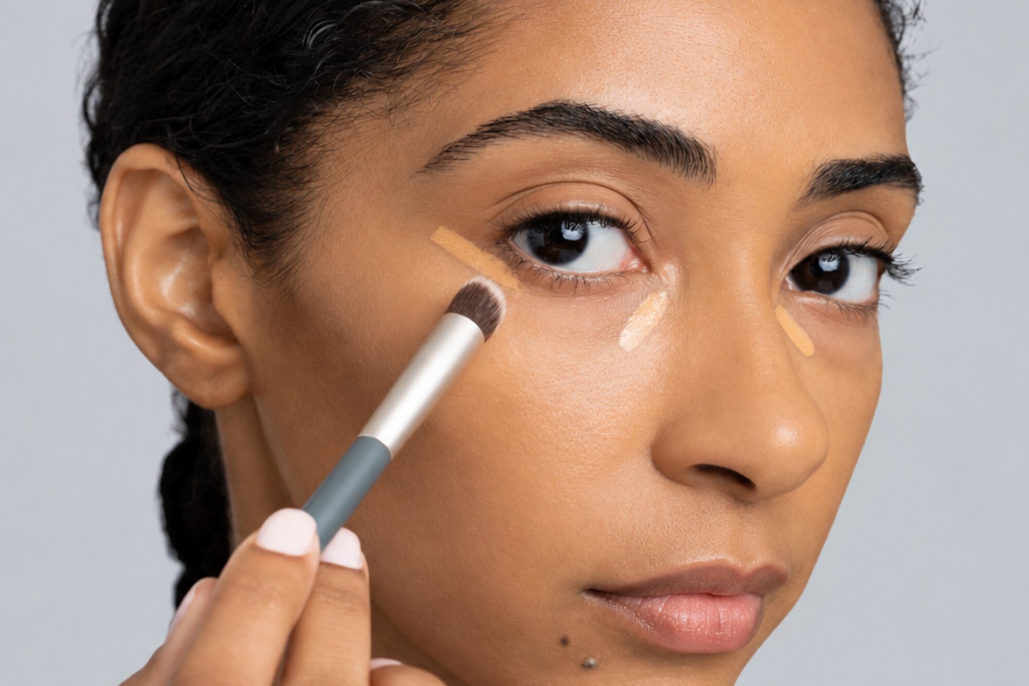 Wat is een concealer en hoe gebruik je het?